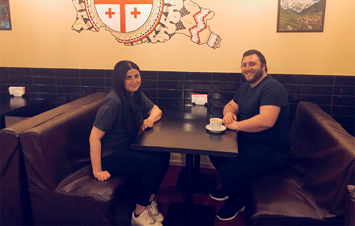Gruzinų restoranas, kuriame kiekvienas yra svečias