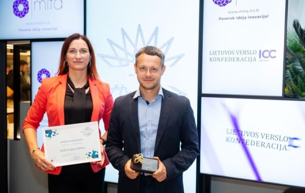 Metų apdovanojimas – sąskaitų apskaitos programai