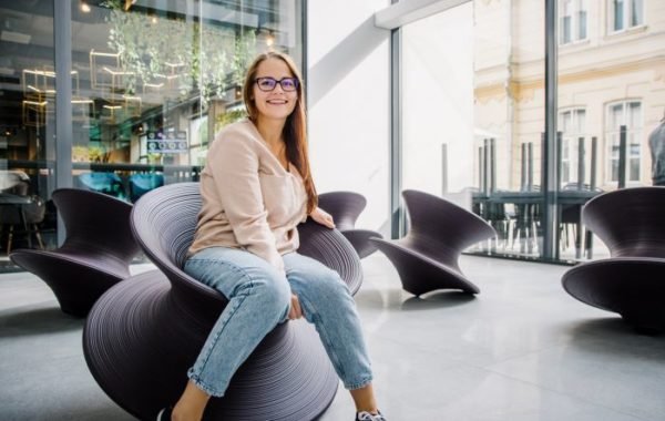 Darbo pasiūlymais internete atakuojami IT specialistai: dažnai pritrūksta elementaraus mandagumo