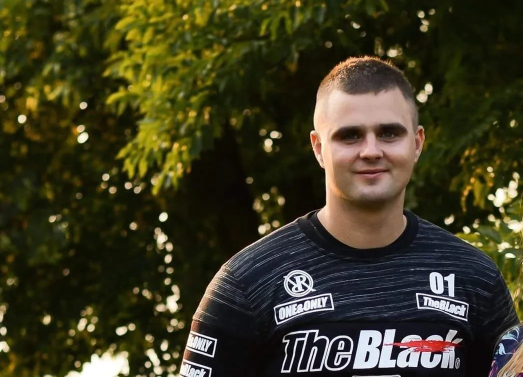 Pradėjęs nuo pavienių darbų, užaugino klestintį medžių pjovimo verslą