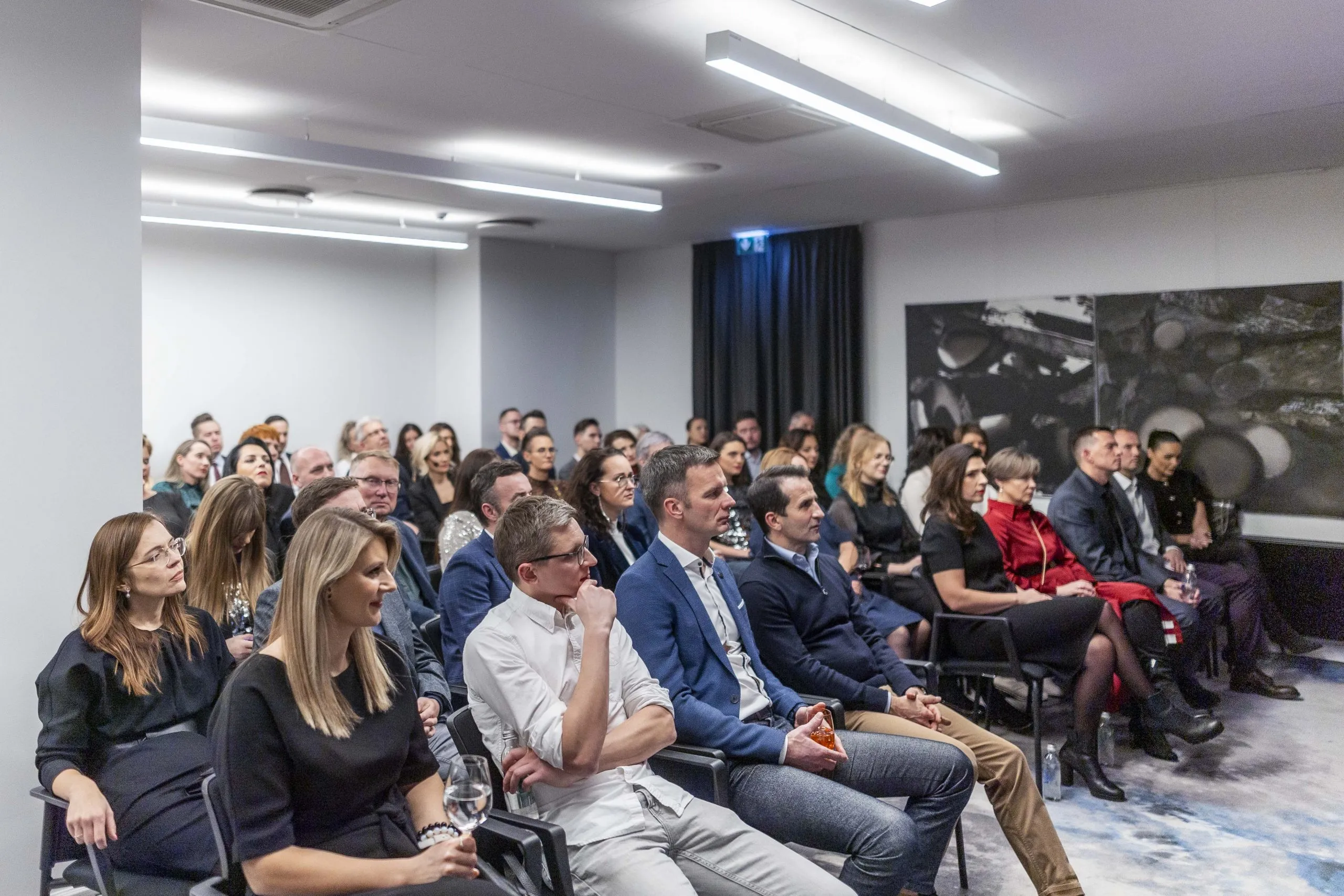 20231208BNP0656