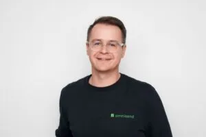 PREKYBOS STEBUKLAS: KAIP „LABUBU“ VIRSTA PINIGAIS?