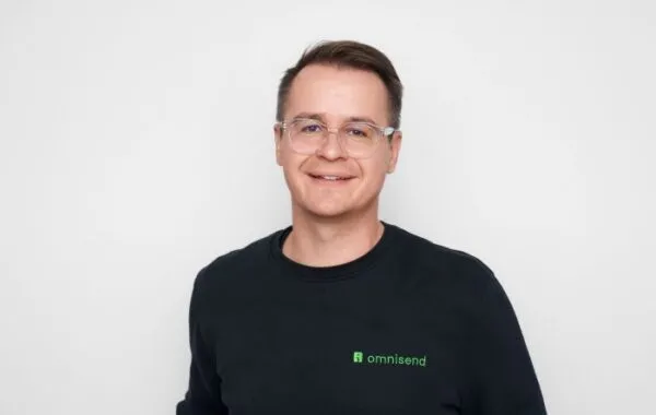 PREKYBOS STEBUKLAS: KAIP „LABUBU“ VIRSTA PINIGAIS?