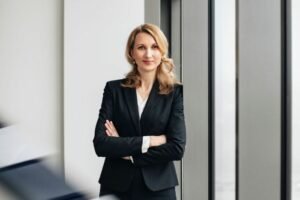 OBLIGACIJOS IR SUTELKTINIS FINANSAVIMAS: KUR SLYPI TIKROJI RIZIKA INVESTUOTOJAMS?