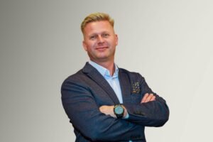 VIEŠBUČIO KVAPAS: PASITINKA, PALYDI IR KVIEČIA SUGRĮŽTI