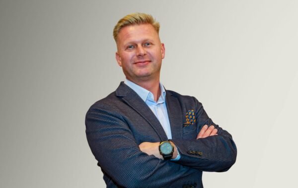 VIEŠBUČIO KVAPAS: PASITINKA, PALYDI IR KVIEČIA SUGRĮŽTI