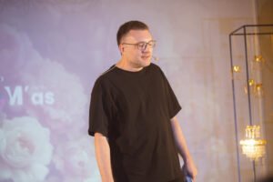 KAIP 2026 M. TURI ATRODYTI PARDUODANTI INTERNETO SVETAINĖ?